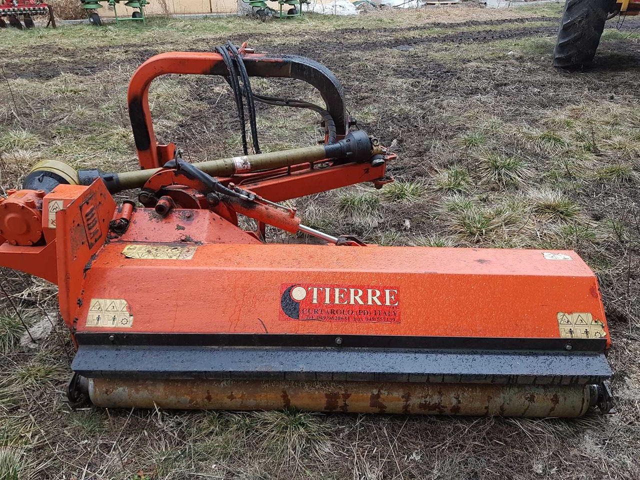 TIERRE TCL - Косилка-измельчитель/ Мульчер: фото 1 TIERRE TCL - Косилка-измельчитель/ Мульчер: фото 1