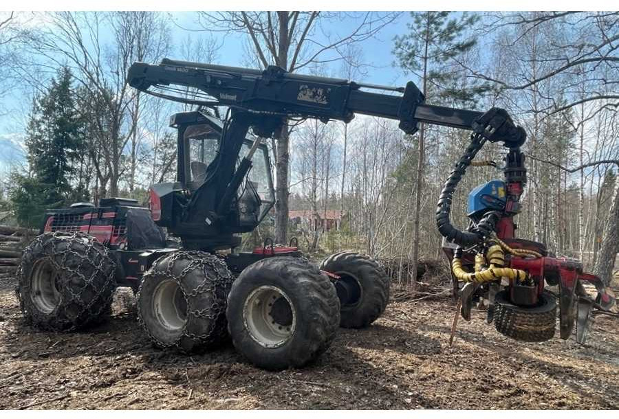 VALMET - 911 - HARVESTER - 1998 - Зерноуборочный комбайн: фото 1 VALMET - 911 - HARVESTER - 1998 - Зерноуборочный комбайн: фото 1