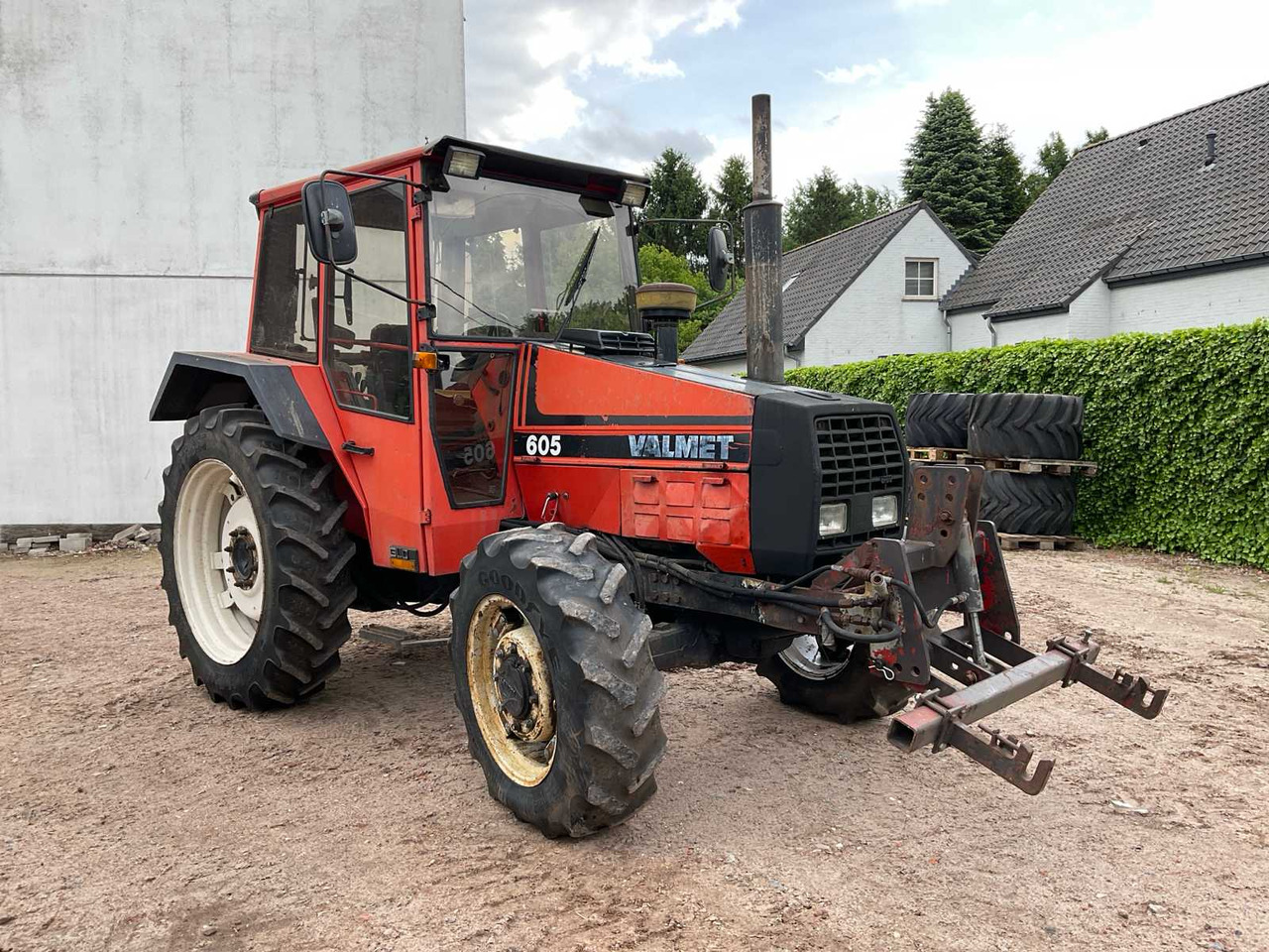 Valmet 605 Turbo LOX - Трактор: фото 3 Valmet 605 Turbo LOX - Трактор: фото 3