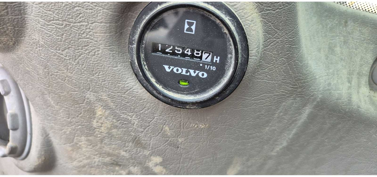 Volvo Construction Equipment EW140C - Колёсный экскаватор: фото 5 Volvo Construction Equipment EW140C - Колёсный экскаватор: фото 5