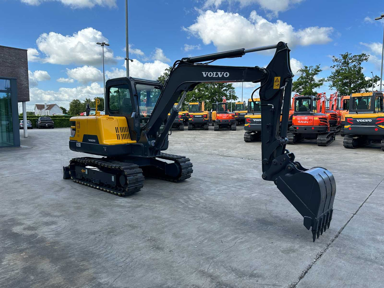 Volvo EC55D - Гусеничный экскаватор: фото 3 Volvo EC55D - Гусеничный экскаватор: фото 3