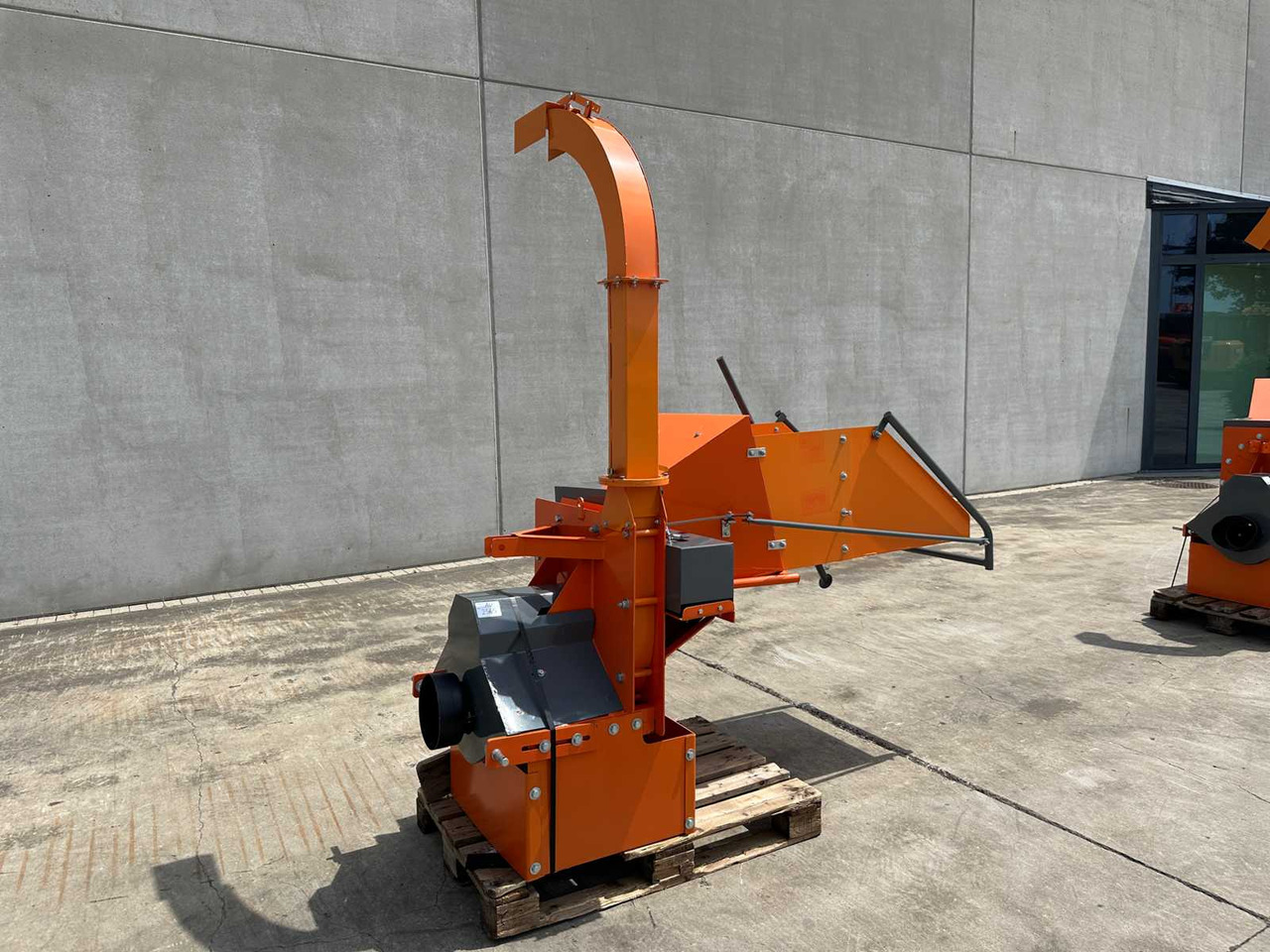 Wood chipper - Измельчитель древесины: фото 1 Wood chipper - Измельчитель древесины: фото 1