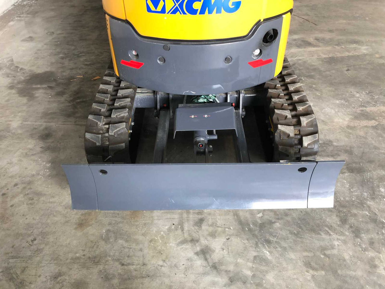 XCMG XE18E - Гусеничный экскаватор: фото 5 XCMG XE18E - Гусеничный экскаватор: фото 5