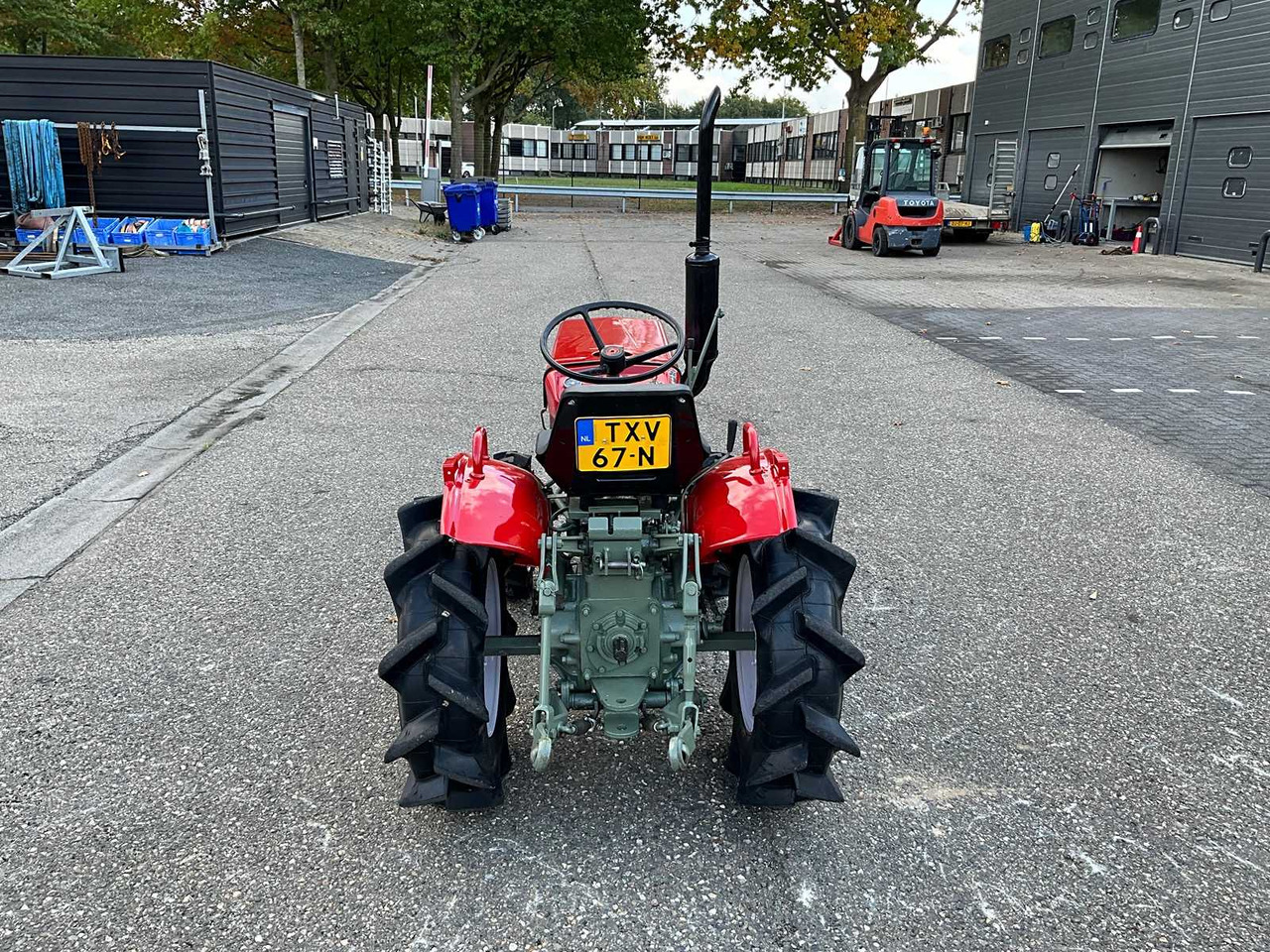 Yanmar YM1300D - Минитрактор: фото 4 Yanmar YM1300D - Минитрактор: фото 4