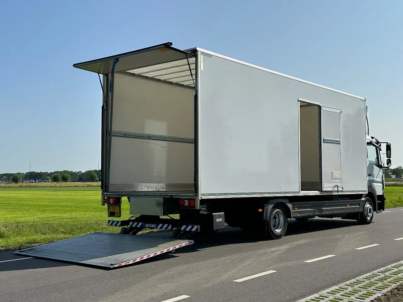 Mercedes-Benz Atego 1018L EURO6. 2019. - Грузовик с закрытым кузовом: фото 4 Mercedes-Benz Atego 1018L EURO6. 2019. - Грузовик с закрытым кузовом: фото 4