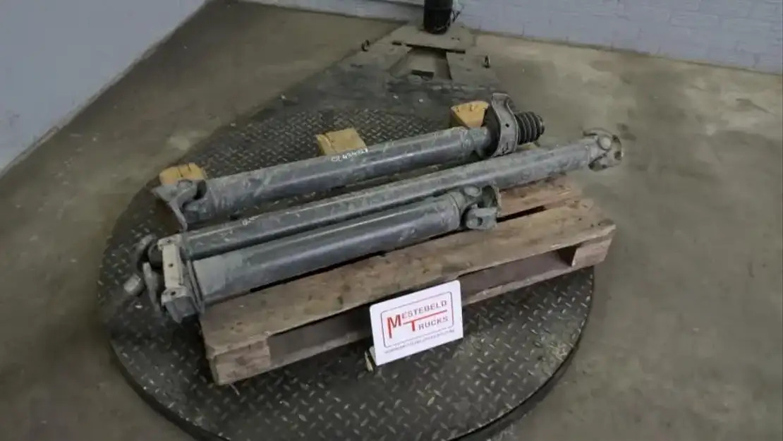 DAF Aandrijfas samenstelling - Приводный вал для Грузовиков: фото 1 DAF Aandrijfas samenstelling - Приводный вал для Грузовиков: фото 1