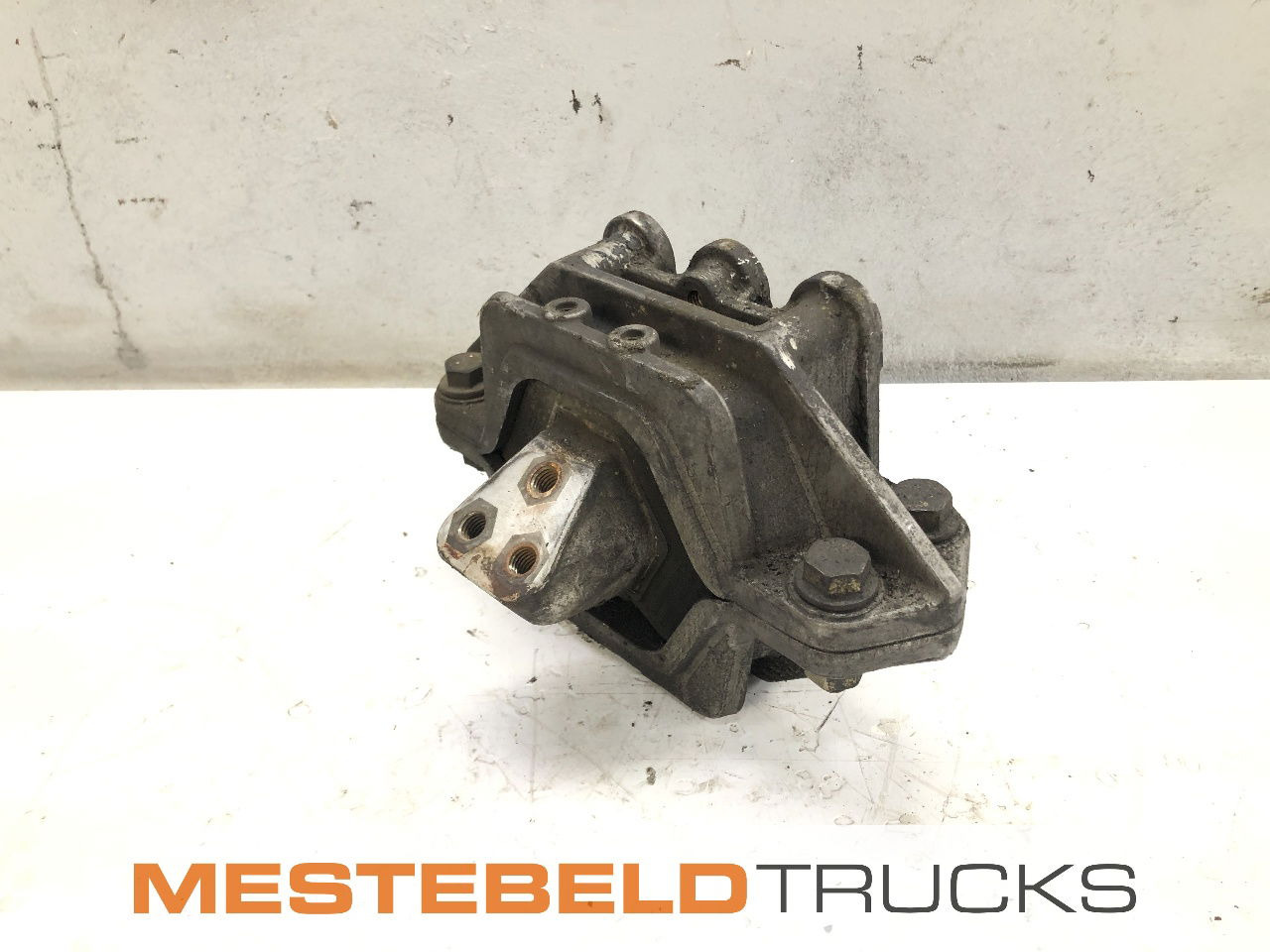 DAF Motorsteun RS222L - Рама/ Шасси для Грузовиков: фото 1 DAF Motorsteun RS222L - Рама/ Шасси для Грузовиков: фото 1