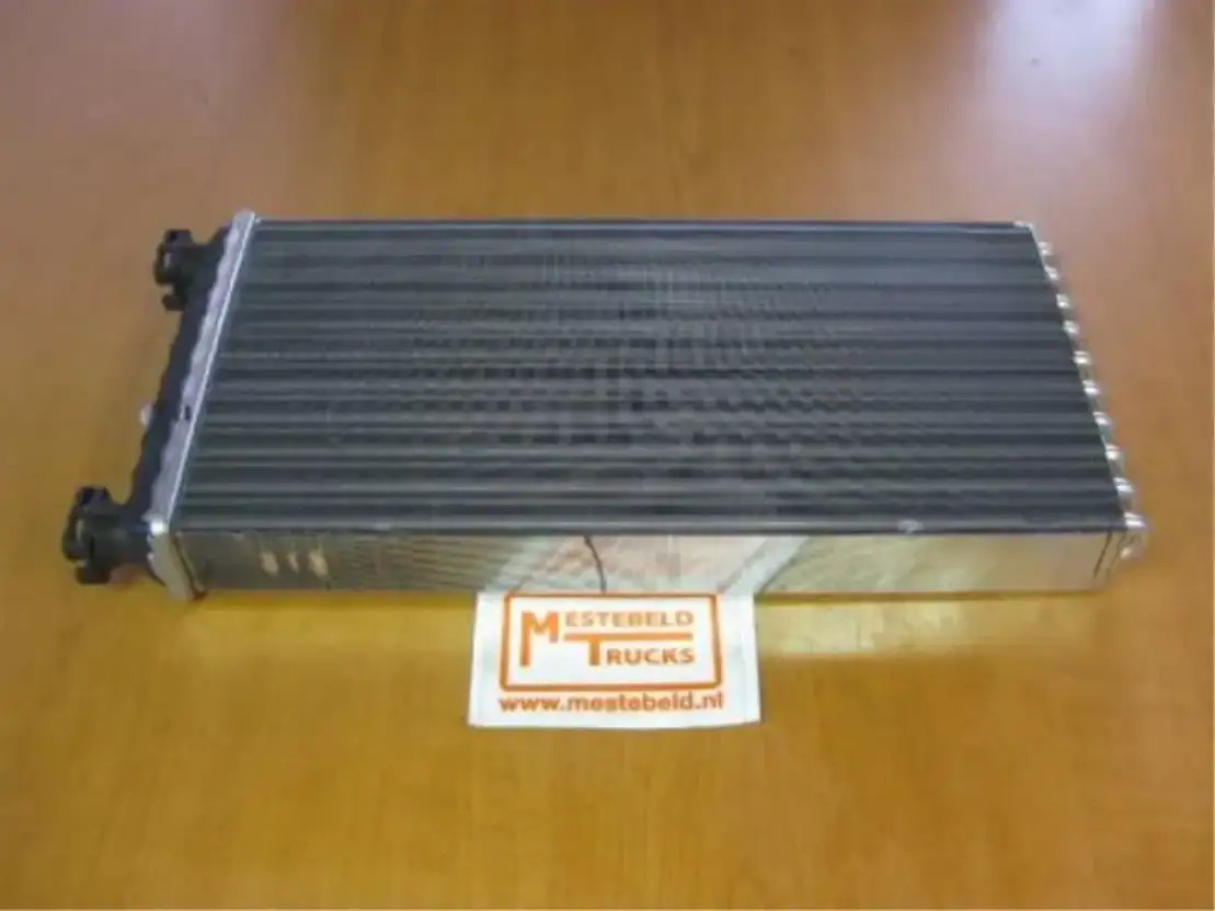 MAN Kachelradiateur - Система охлаждения для Грузовиков: фото 1 MAN Kachelradiateur - Система охлаждения для Грузовиков: фото 1