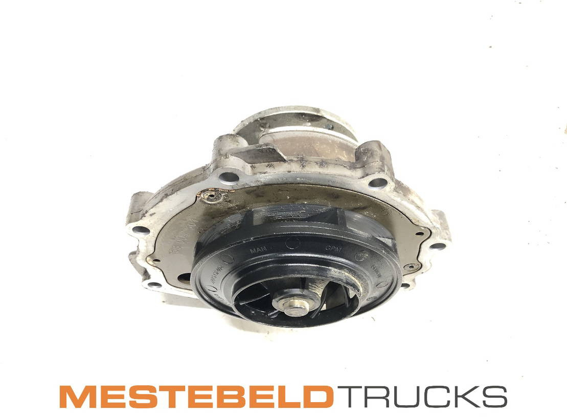 MAN Waterpomp D2676 LF46 - Двигатель и запчасти для Грузовиков: фото 1 MAN Waterpomp D2676 LF46 - Двигатель и запчасти для Грузовиков: фото 1