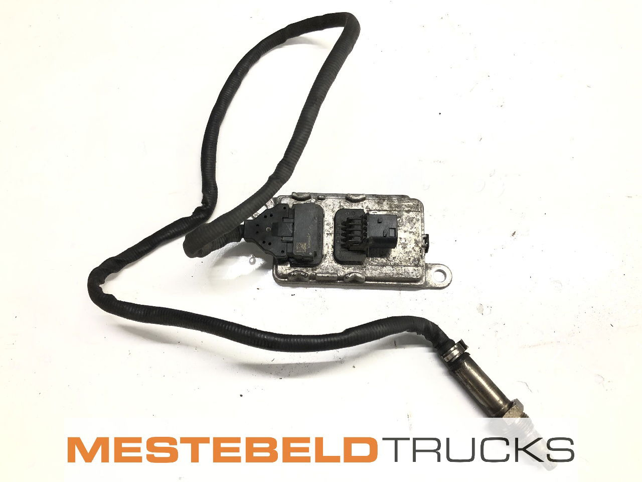 Scania Nox Sensor - Выхлопная система для Грузовиков: фото 1 Scania Nox Sensor - Выхлопная система для Грузовиков: фото 1