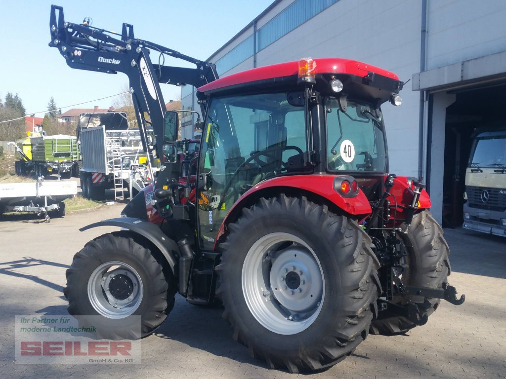 Case IH Farmall 65 A + Frontlader Quicke X 2 S - Трактор: фото 3 Case IH Farmall 65 A + Frontlader Quicke X 2 S - Трактор: фото 3