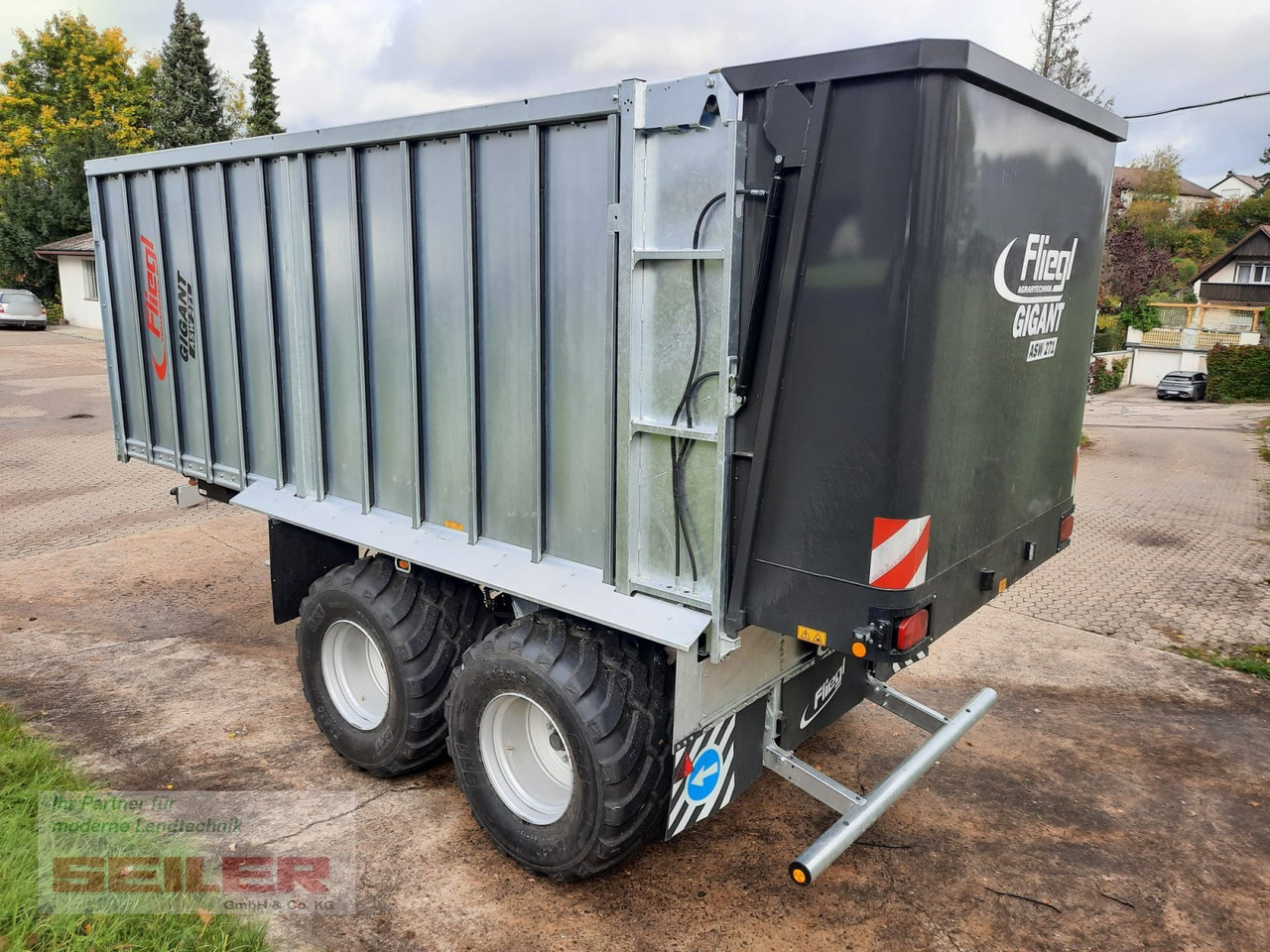 Fliegl ASW 271 C FOX 40m³ Franken-Renner - Самозагружающийся прицеп: фото 3 Fliegl ASW 271 C FOX 40m³ Franken-Renner - Самозагружающийся прицеп: фото 3