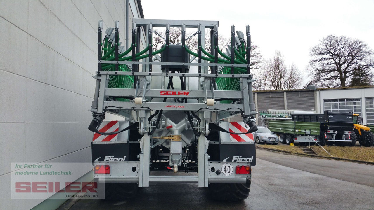Fliegl PFW 12000 Maxx Line 12m³ + Skate 150 15m - Цистерна для жидкого навоза: фото 4 Fliegl PFW 12000 Maxx Line 12m³ + Skate 150 15m - Цистерна для жидкого навоза: фото 4