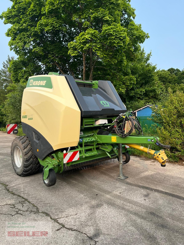 Krone VariPack V 165 XC Plus - Пресс-подборщик рулонный: фото 1 Krone VariPack V 165 XC Plus - Пресс-подборщик рулонный: фото 1
