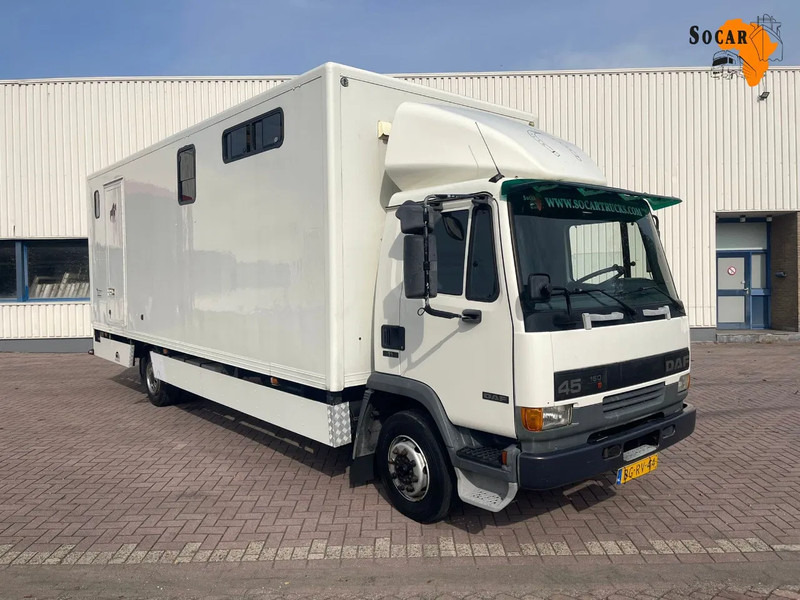 DAF LF 45.130 CLEAN HORSES NL-TRUCK - Коневоз: фото 1 DAF LF 45.130 CLEAN HORSES NL-TRUCK - Коневоз: фото 1