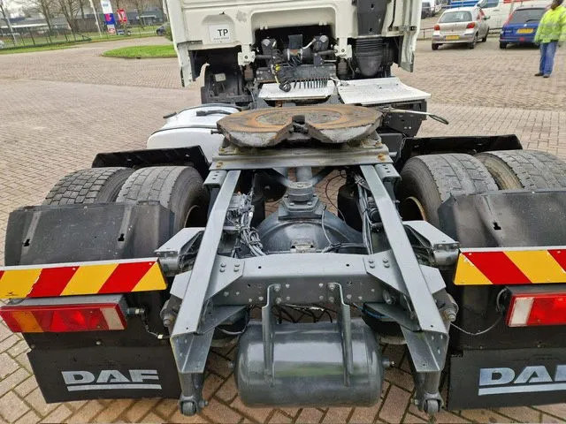 DAF XF 105.510 Euro 5 Retarder Automatic - Тягач: фото 4 DAF XF 105.510 Euro 5 Retarder Automatic - Тягач: фото 4