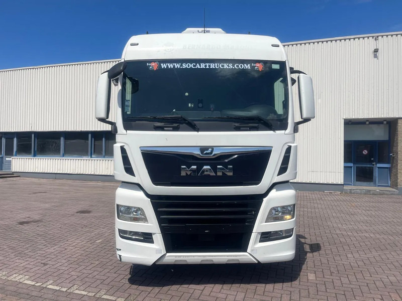 MAN TGX 18.460 Euro 6 Retarder 2x Tanks - Тягач: фото 2 MAN TGX 18.460 Euro 6 Retarder 2x Tanks - Тягач: фото 2