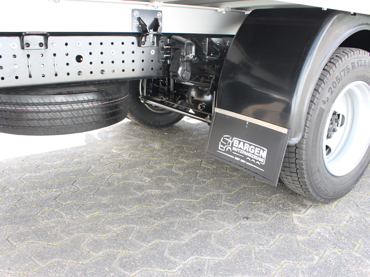 Новый Малотоннажный бортовой грузовик FUSO FUSO 9C18 Canter Alu Pritsche 6m x 2.3m slim Ver: фото 7 Новый Малотоннажный бортовой грузовик FUSO FUSO 9C18 Canter Alu Pritsche 6m x 2.3m slim Ver: фото 7