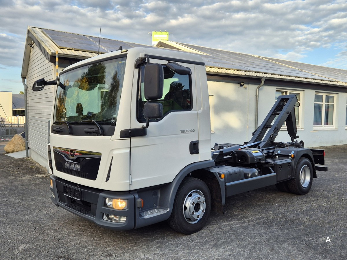 MAN TGL 8.190 BL City Abrollkipper Aut., 2 x AHK sof - Крюковой мультилифт: фото 2 MAN TGL 8.190 BL City Abrollkipper Aut., 2 x AHK sof - Крюковой мультилифт: фото 2