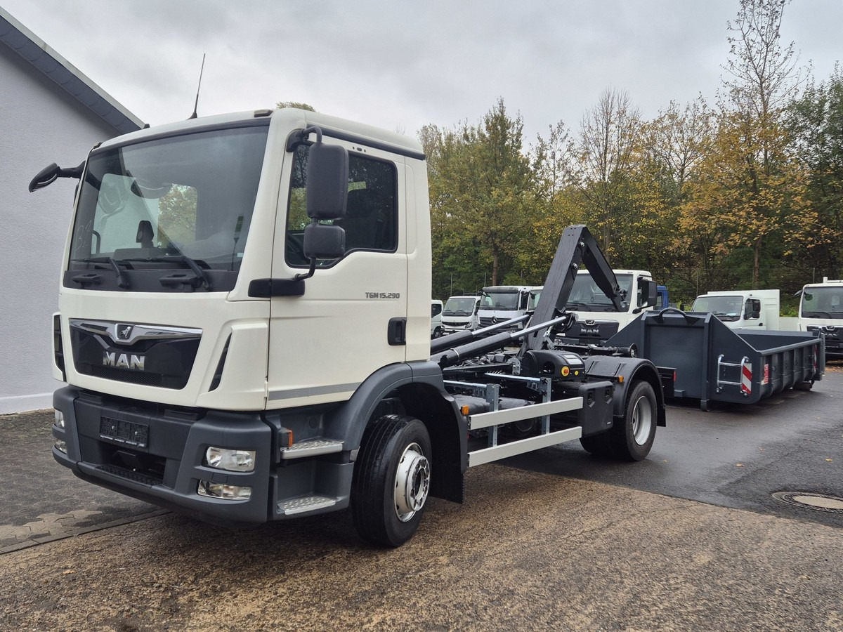 MAN TGM 15.290 BL Aut. Abrollkipper AHK - Крюковой мультилифт: фото 4 MAN TGM 15.290 BL Aut. Abrollkipper AHK - Крюковой мультилифт: фото 4