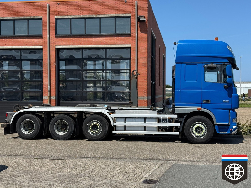 DAF XF 105.460 8X2/4 - 30t hooklift - CLEAN HOLLAND TRUCK - Крюковой мультилифт: фото 4 DAF XF 105.460 8X2/4 - 30t hooklift - CLEAN HOLLAND TRUCK - Крюковой мультилифт: фото 4