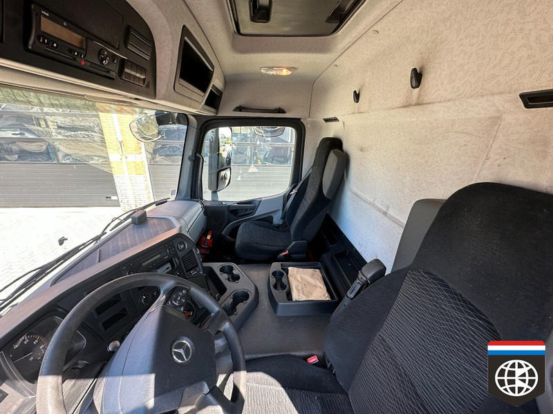 Тентованный грузовик Mercedes-Benz ANTOS: фото 10 Тентованный грузовик Mercedes-Benz ANTOS: фото 10