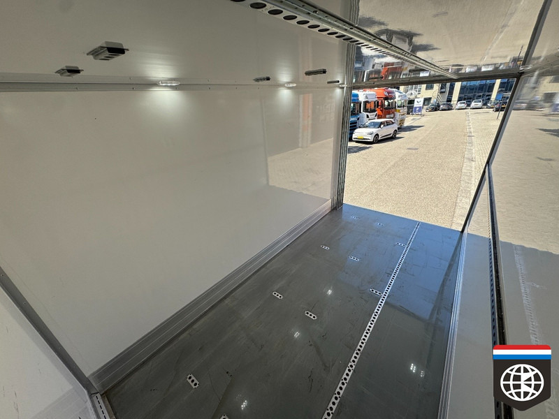 Mercedes-Benz Sprinter - Фургон с закрытым кузовом: фото 3 Mercedes-Benz Sprinter - Фургон с закрытым кузовом: фото 3