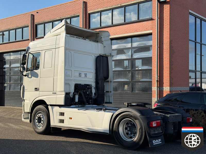 DAF XF 530 FT RETARDER / NIGHT CLIMA / SPOILER - Тягач: фото 4 DAF XF 530 FT RETARDER / NIGHT CLIMA / SPOILER - Тягач: фото 4