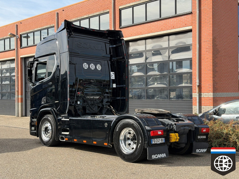 Scania R 580 RETARDER / HYDRAULIC / LEATHER / TACHO2 - Тягач: фото 4 Scania R 580 RETARDER / HYDRAULIC / LEATHER / TACHO2 - Тягач: фото 4