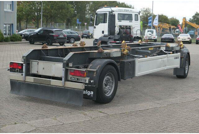 Huffermann HMA 18.24 LS Vario-Carrier, 2x Absetzcontainer - Прицеп-контейнеровоз/ Сменный кузов: фото 4 Huffermann HMA 18.24 LS Vario-Carrier, 2x Absetzcontainer - Прицеп-контейнеровоз/ Сменный кузов: фото 4