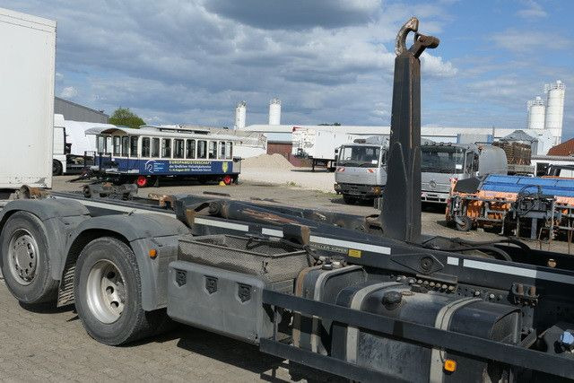 MAN 26.440 TGS, Meiller RK 20.70, Intarder,Lenk-Lift - Крюковой мультилифт: фото 3 MAN 26.440 TGS, Meiller RK 20.70, Intarder,Lenk-Lift - Крюковой мультилифт: фото 3