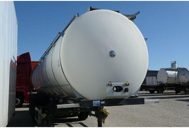 Menci SA 105, Isoliert, Tank aus 2016, 32m³, 4 Kammern - Полуприцеп-цистерна: фото 2 Menci SA 105, Isoliert, Tank aus 2016, 32m³, 4 Kammern - Полуприцеп-цистерна: фото 2