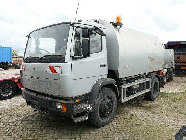 Mercedes-Benz 1314 KO 4x2, Schörling TSZ 94, Blattfederung - Подметально-уборочная машина: фото 3 Mercedes-Benz 1314 KO 4x2, Schörling TSZ 94, Blattfederung - Подметально-уборочная машина: фото 3