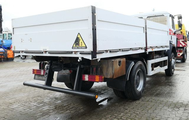 Mercedes-Benz 1824 AK 4x4, Allrad, AHK, Blattfederung, 168tkm - Грузовик бортовой/ Платформа: фото 5 Mercedes-Benz 1824 AK 4x4, Allrad, AHK, Blattfederung, 168tkm - Грузовик бортовой/ Платформа: фото 5