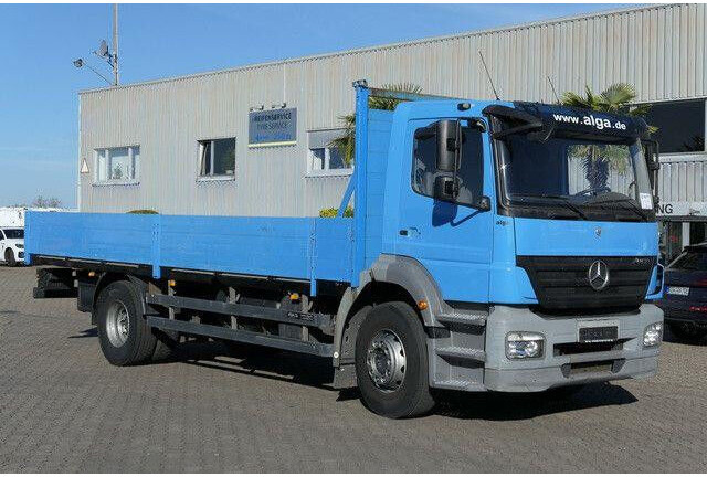 Mercedes-Benz 1824 L Axor 4x2, 3. Sitz, AHK, Gerüstbau, Klima - Грузовик бортовой/ Платформа: фото 3 Mercedes-Benz 1824 L Axor 4x2, 3. Sitz, AHK, Gerüstbau, Klima - Грузовик бортовой/ Платформа: фото 3