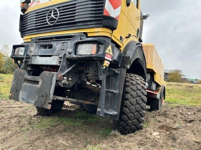 Подметально-уборочная машина Mercedes-Benz 1838 AK 4x4, Allrad, Kehrmaschine Schmidt: фото 7 Подметально-уборочная машина Mercedes-Benz 1838 AK 4x4, Allrad, Kehrmaschine Schmidt: фото 7