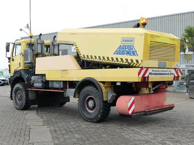 Подметально-уборочная машина Mercedes-Benz 1838 AK 4x4, Allrad, Kehrmaschine Schmidt: фото 11 Подметально-уборочная машина Mercedes-Benz 1838 AK 4x4, Allrad, Kehrmaschine Schmidt: фото 11