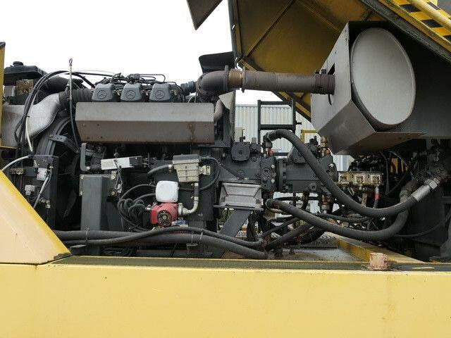 Подметально-уборочная машина Mercedes-Benz 1838 AK 4x4, Allrad, Kehrmaschine Schmidt: фото 8 Подметально-уборочная машина Mercedes-Benz 1838 AK 4x4, Allrad, Kehrmaschine Schmidt: фото 8