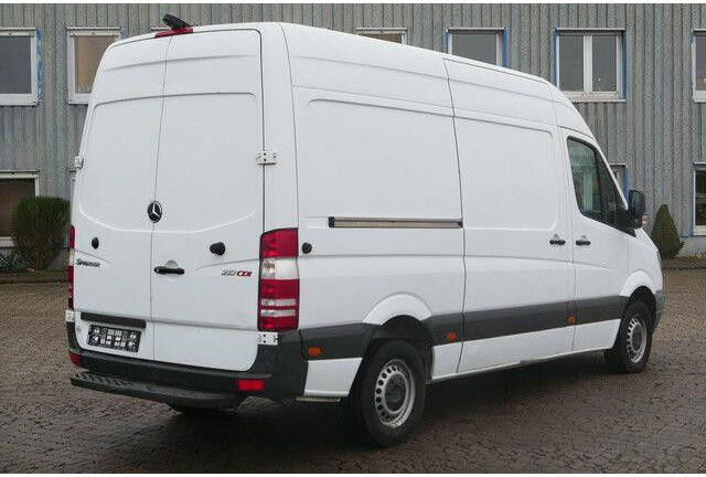 Mercedes-Benz 213 CDI Sprinter 4x2, Klima, 3. Sitz, Holzausbau - Легковой фургон: фото 4 Mercedes-Benz 213 CDI Sprinter 4x2, Klima, 3. Sitz, Holzausbau - Легковой фургон: фото 4