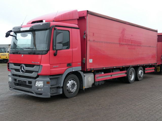 Mercedes-Benz 2541 L NR Actros 6x2, Schwenkwand, Klima, Lift - Грузовик с закрытым кузовом: фото 5 Mercedes-Benz 2541 L NR Actros 6x2, Schwenkwand, Klima, Lift - Грузовик с закрытым кузовом: фото 5