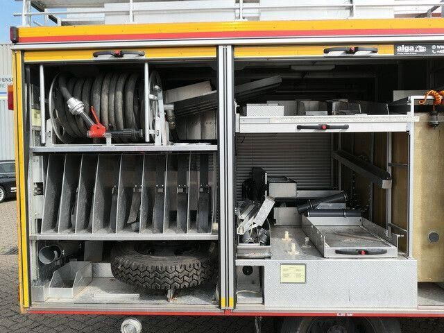 Mercedes-Benz 814 D/Feuerwehr/Metz/Wassertank/Pumpe - Пожарная машина: фото 3 Mercedes-Benz 814 D/Feuerwehr/Metz/Wassertank/Pumpe - Пожарная машина: фото 3