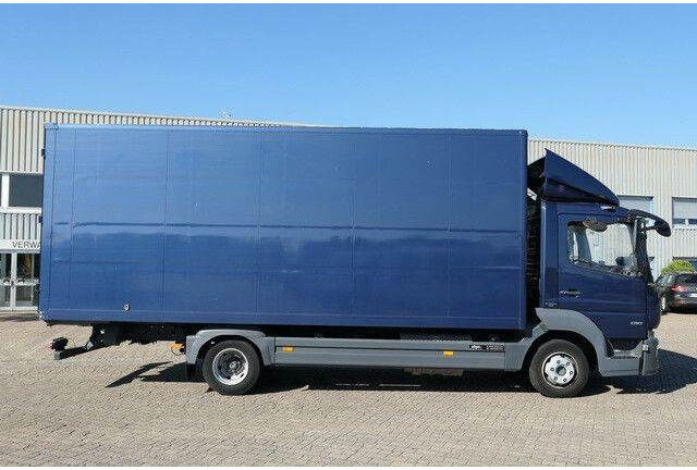 Mercedes-Benz 818 Atego 4x2, 6.200mm lang, Möbel, Klima - Грузовик с закрытым кузовом: фото 2 Mercedes-Benz 818 Atego 4x2, 6.200mm lang, Möbel, Klima - Грузовик с закрытым кузовом: фото 2