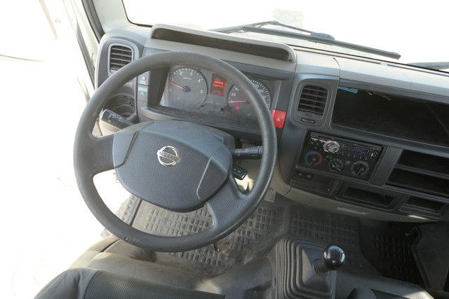 Грузовик с подъемником Nissan 32.12 4x2, 11m Arbeitshöhe, Klima,3. Sitz: фото 13