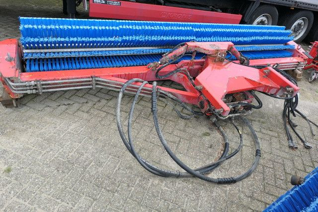 Schmidt CJS 914 Super Walzenbürste, Kehrbesen, 4.2mtr. - Подметально-уборочная машина: фото 5 Schmidt CJS 914 Super Walzenbürste, Kehrbesen, 4.2mtr. - Подметально-уборочная машина: фото 5