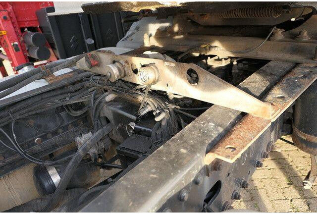 MAN 18.440 TGS 4x2, Klima, Hydr., Standheizung - Тягач: фото 5 MAN 18.440 TGS 4x2, Klima, Hydr., Standheizung - Тягач: фото 5