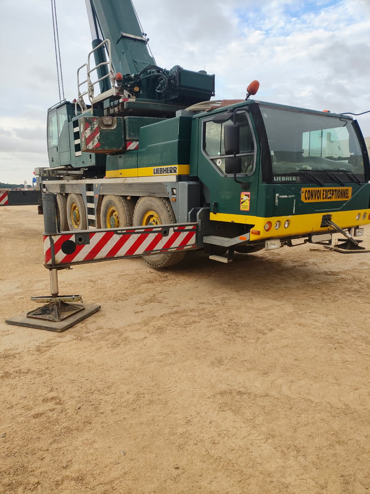 LIEBHERR LTM 1055 3.2 - Строительная техника: фото 1 LIEBHERR LTM 1055 3.2 - Строительная техника: фото 1