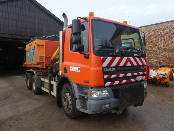 Camion porte container avec grue DAF AT75PE (2005-256.718 km) - Грузовик-контейнеровоз/ Сменный кузов: фото 2 Camion porte container avec grue DAF AT75PE (2005-256.718 km) - Грузовик-контейнеровоз/ Сменный кузов: фото 2