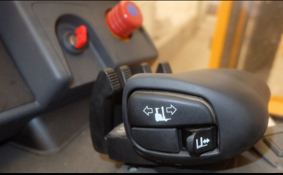 Ричтрак Chariot élevateur porté debout JUNGHENRICH ETV C20: фото 6 Ричтрак Chariot élevateur porté debout JUNGHENRICH ETV C20: фото 6