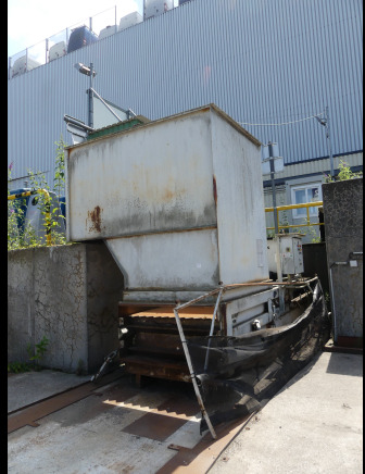 Compacteur à déchets AJK 1800 - Сменный кузов для мусоровоза: фото 1 Compacteur à déchets AJK 1800 - Сменный кузов для мусоровоза: фото 1