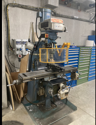 Fraiseuse - Сверлильный станок: фото 1 Fraiseuse - Сверлильный станок: фото 1